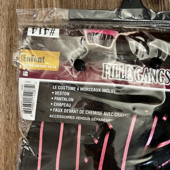 Gangster Gal Costume - Picture 3 of 4